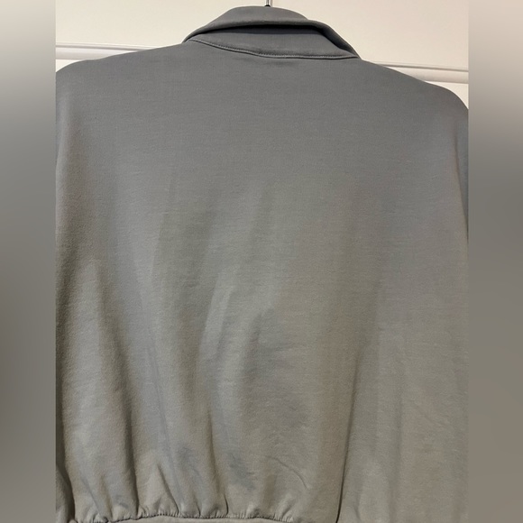 NWT Project Social T Seize The Day Collared Sweatshirt Size XSmall - Picture 7 of 13